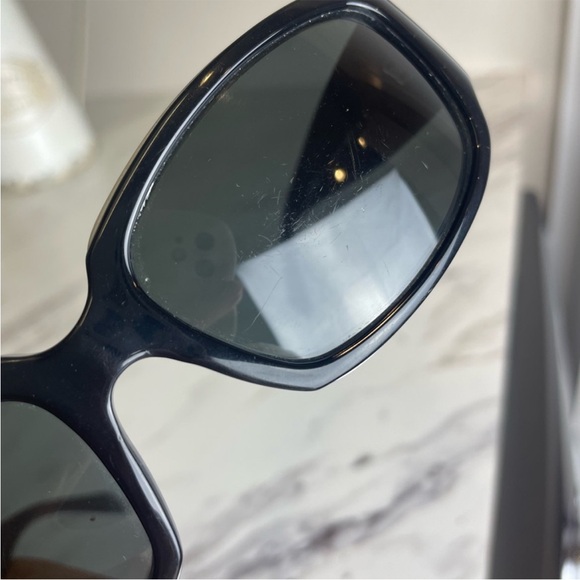Chanel Sunglasses - Picture 9 of 9